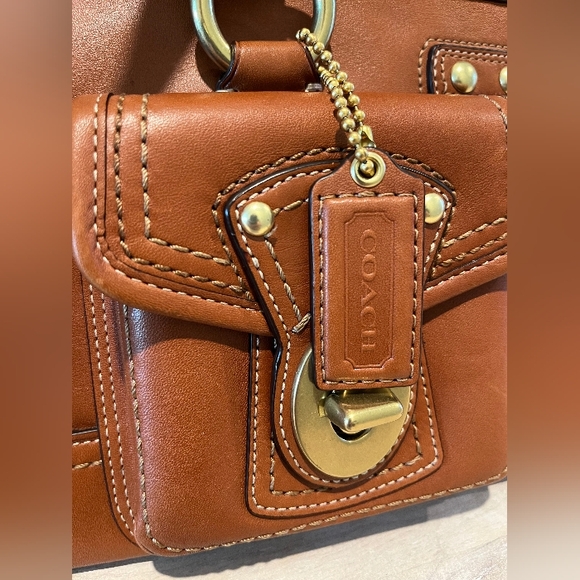 Rare, Ltd. Edition Coach Legacy Gardenia British Tan Leather Satchel Like New - Picture 7 of 16